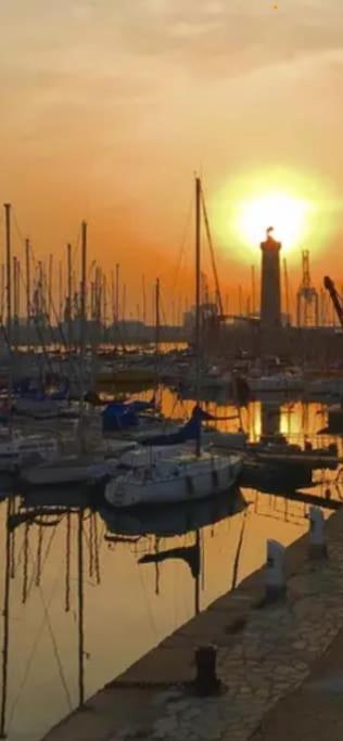 Apartment D'exception En Centre Sur Quai Sete